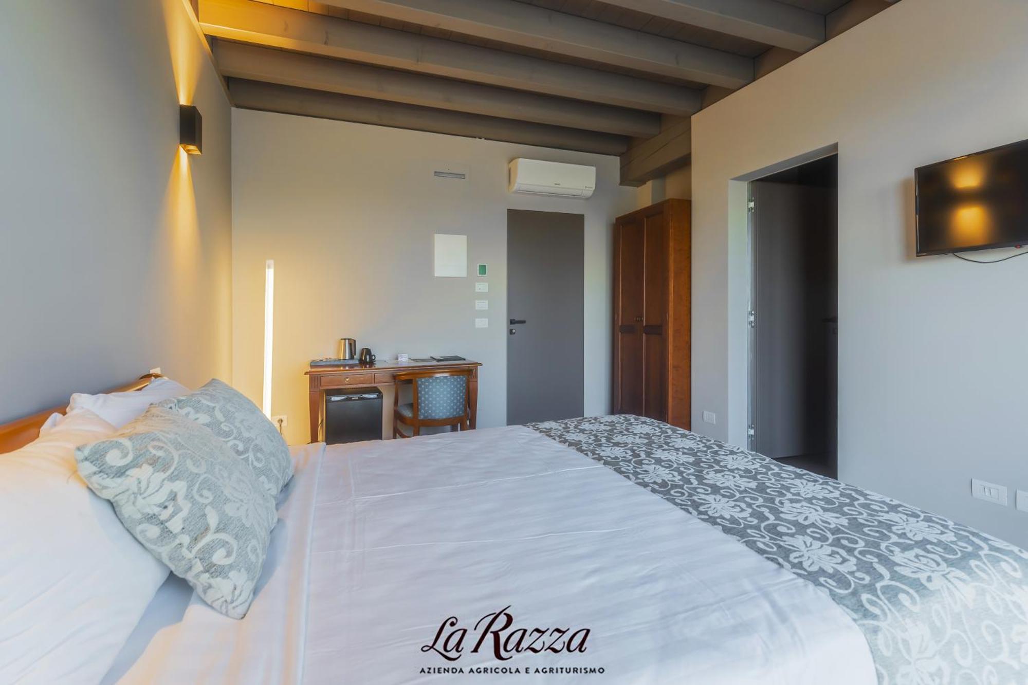 Agriturismo La Razza Реджо Емилия Екстериор снимка